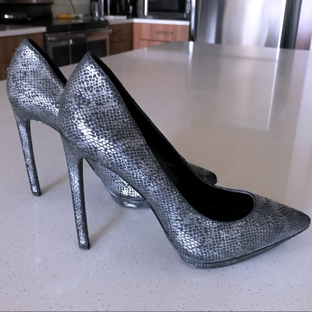 Enzo Angiolini Platform Heels Size US 7